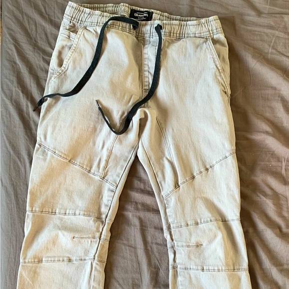 Grey Joggers🤍 - Picture 1 of 3